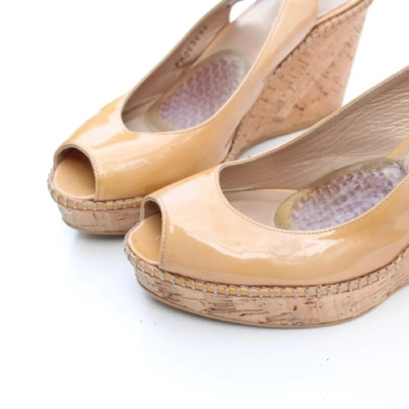 Stuart Weitzman sling back wedges - Picture 4 of 15